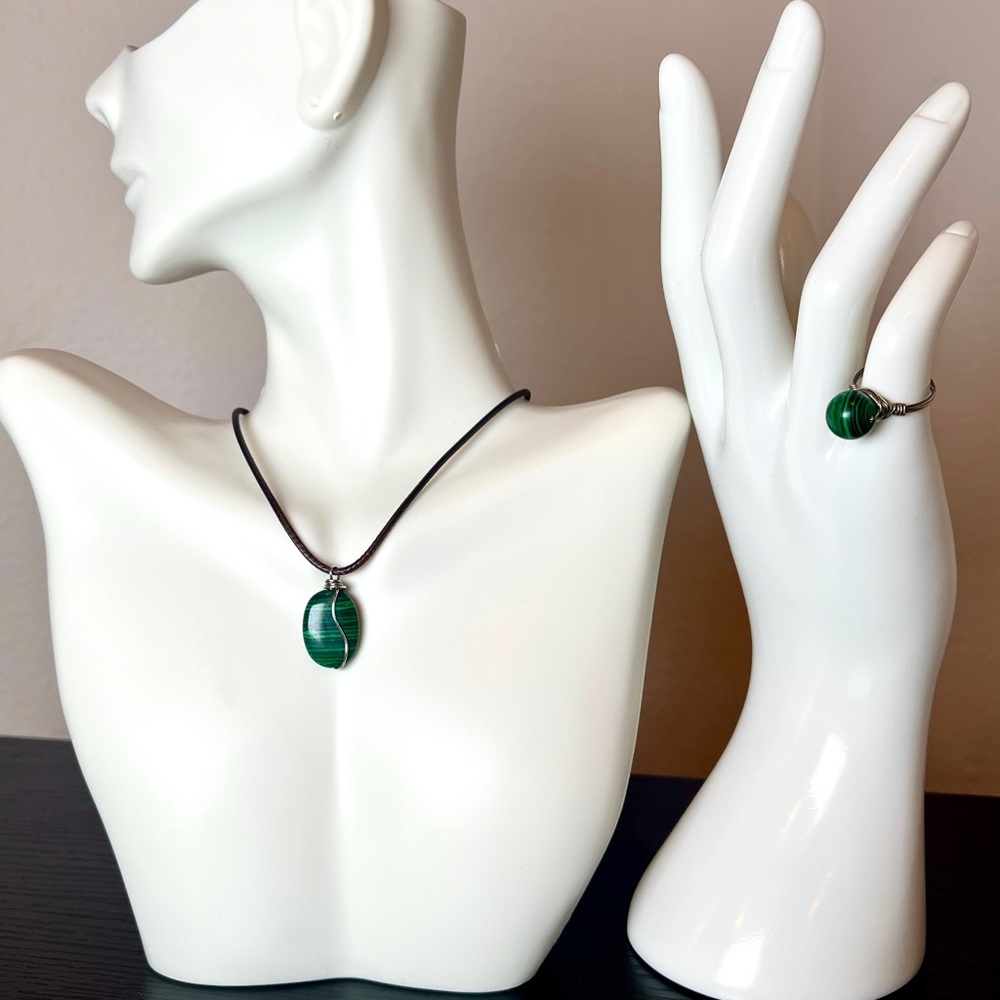 Malachite Necklace & Ring Set